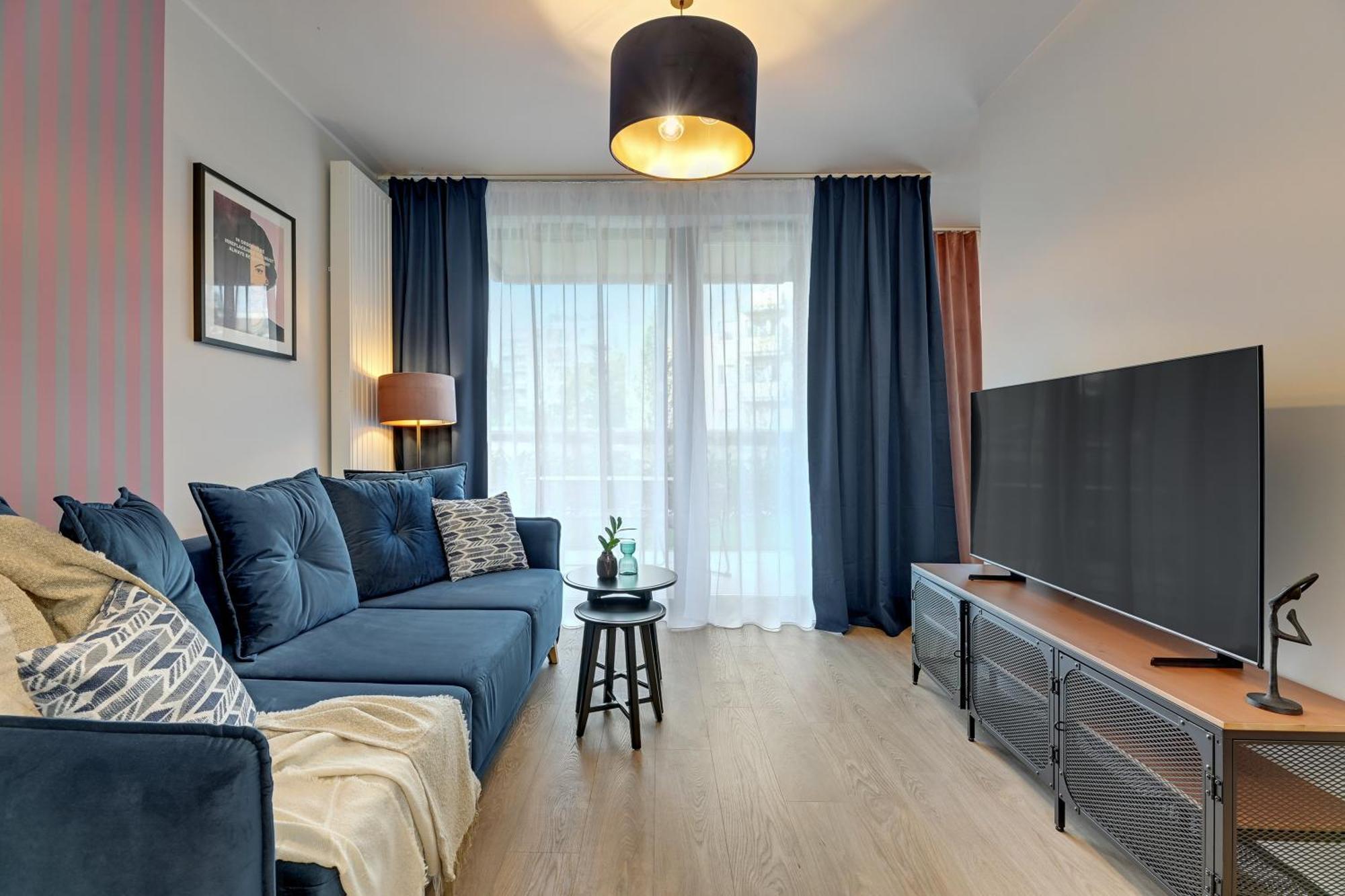 Scala City Center By Downtown Apartments Гданск Екстериор снимка