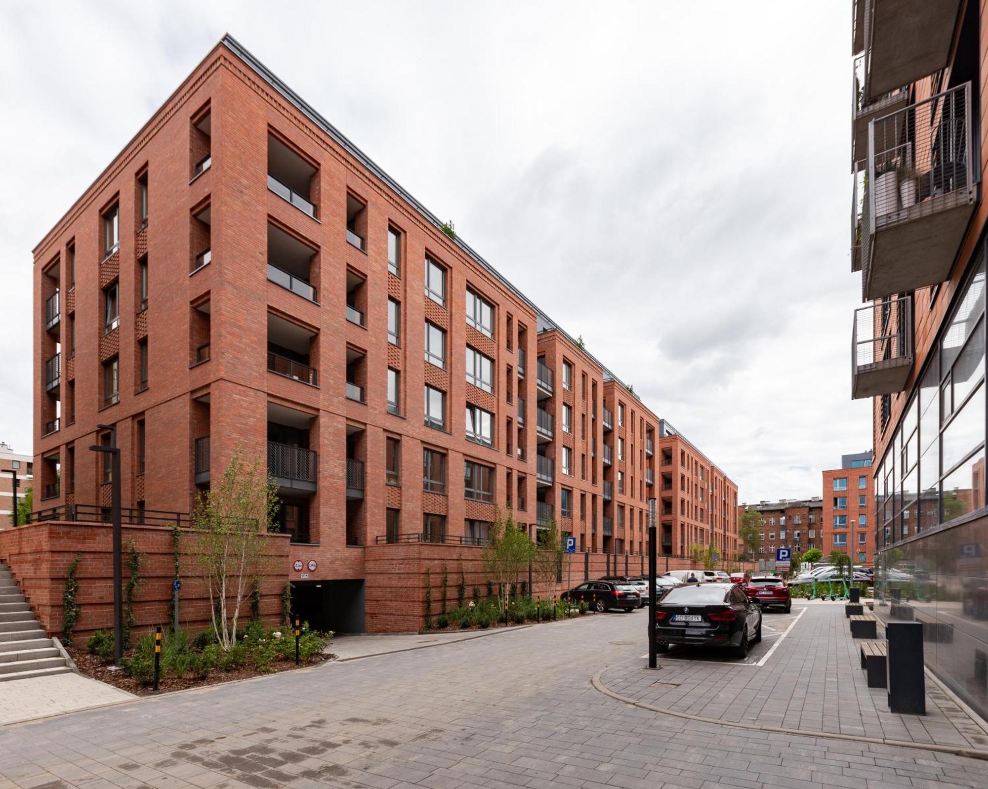 Scala City Center By Downtown Apartments Гданск Екстериор снимка