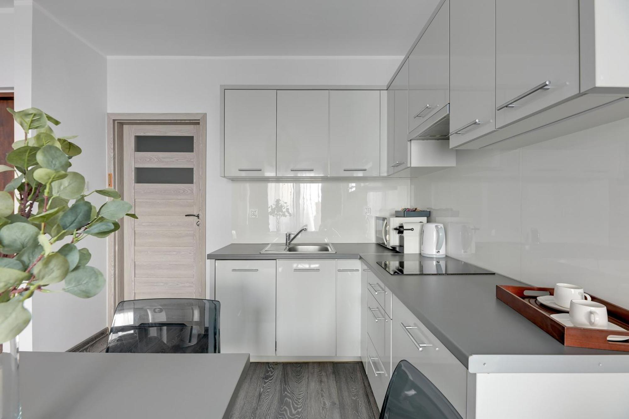 Scala City Center By Downtown Apartments Гданск Стая снимка