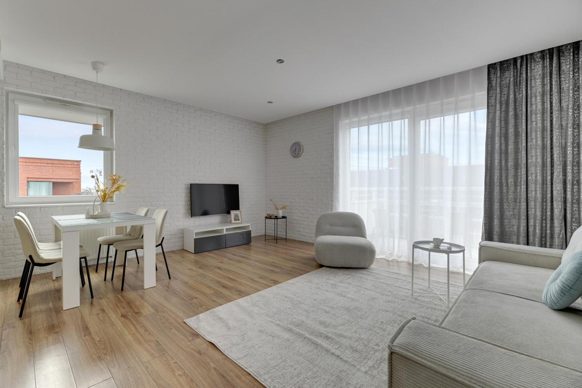 Scala City Center By Downtown Apartments Гданск Екстериор снимка