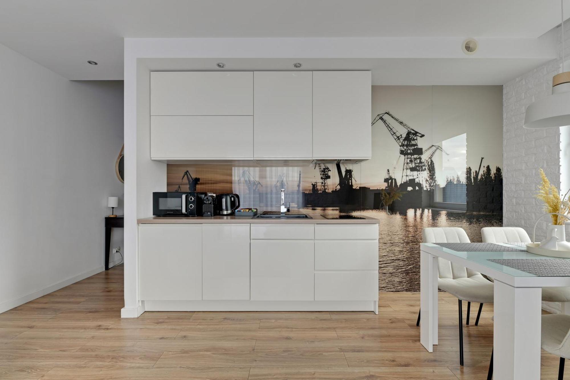 Scala City Center By Downtown Apartments Гданск Стая снимка